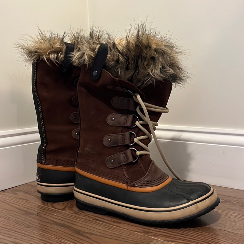Sorel Joan of Arctic boots